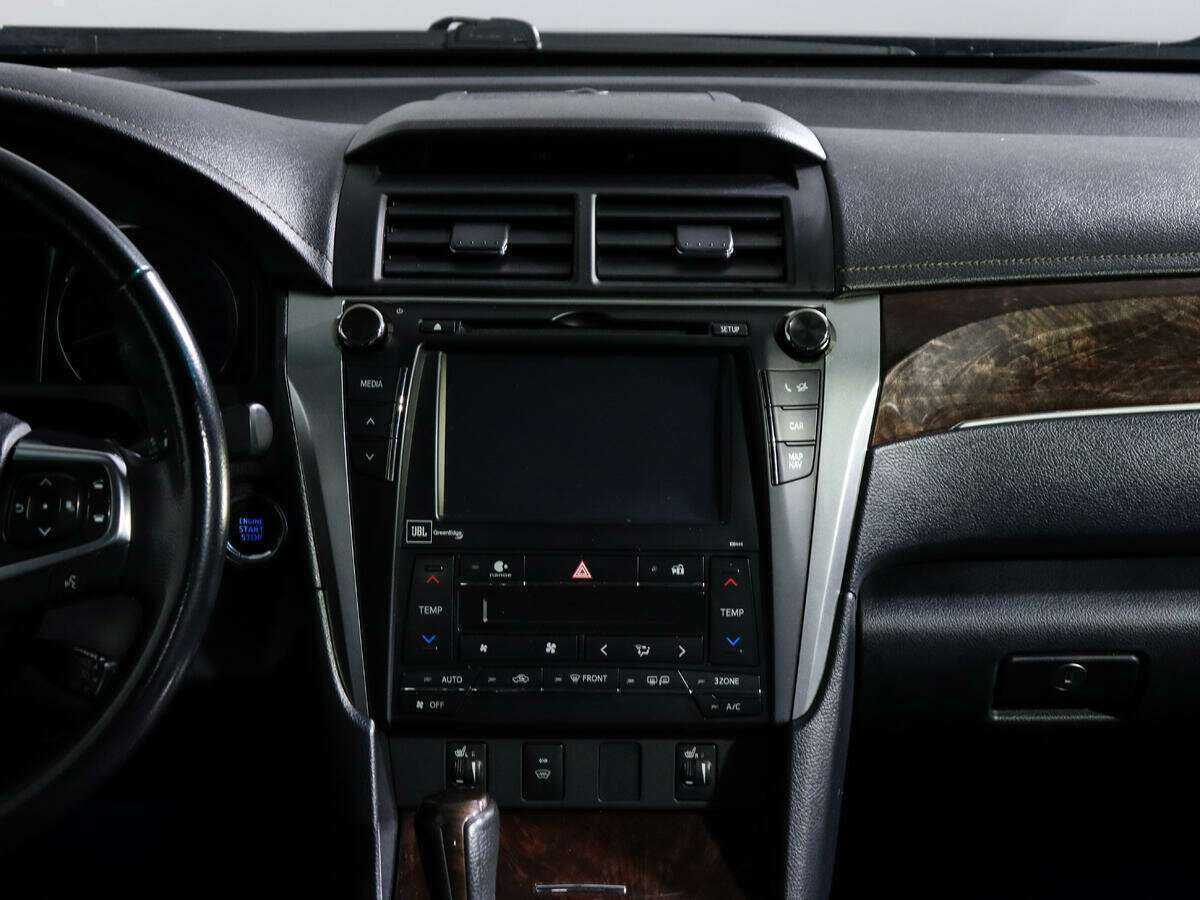 Купить Toyota Camry с пробегом. Фото: #10