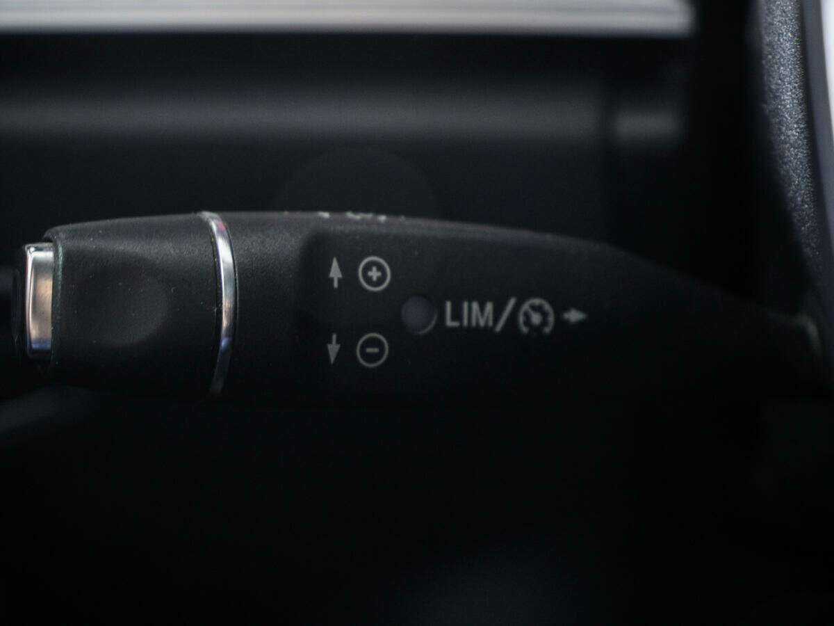 Купить Mercedes-Benz E-Класс с пробегом. Фото: #20