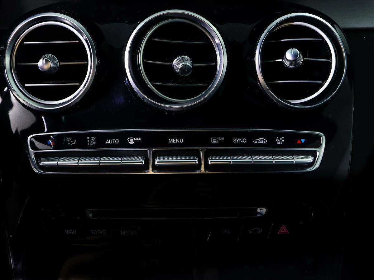 Купить Mercedes-Benz C-Класс с пробегом. Фото: #13