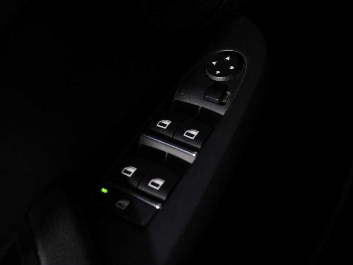 Купить BMW X3 с пробегом. Фото: #10