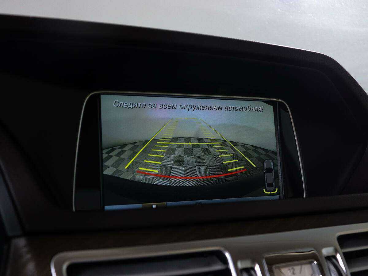 Купить Mercedes-Benz E-Класс с пробегом. Фото: #17