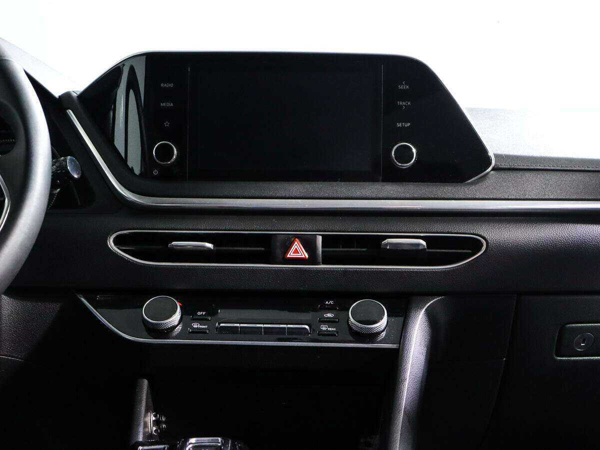 Купить Hyundai Sonata с пробегом. Фото: #10