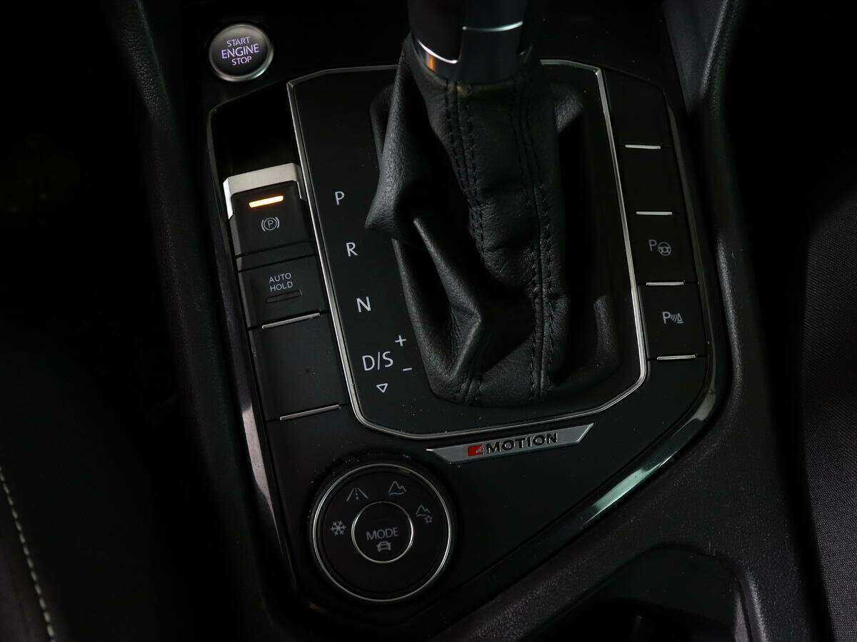 Купить Volkswagen Tiguan с пробегом. Фото: #16