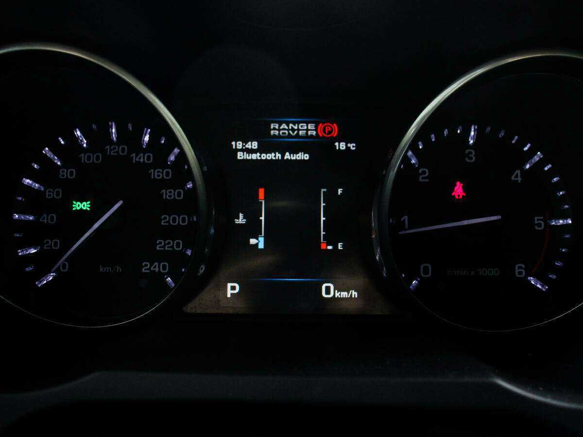 Купить Land Rover Range Rover Evoque с пробегом. Фото: #10
