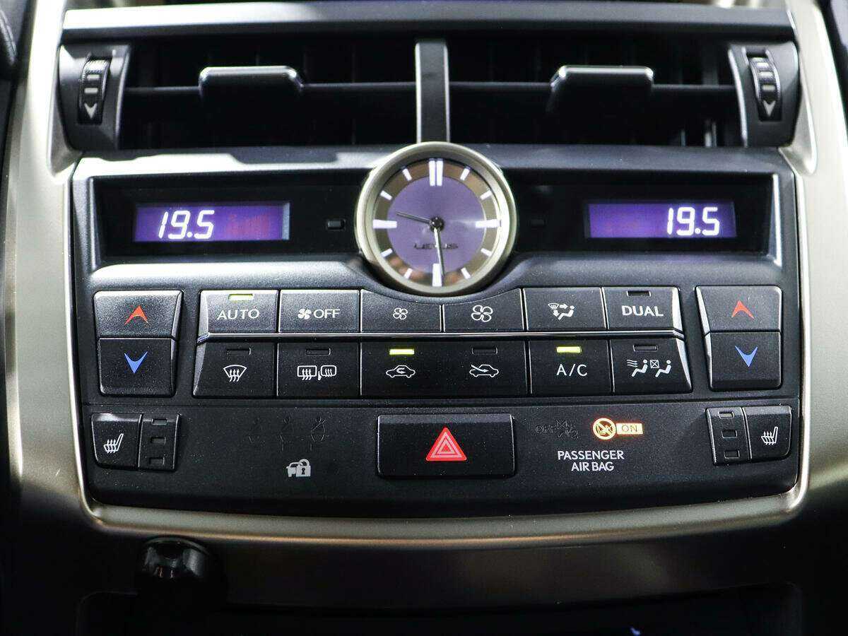 Купить Lexus NX с пробегом. Фото: #17