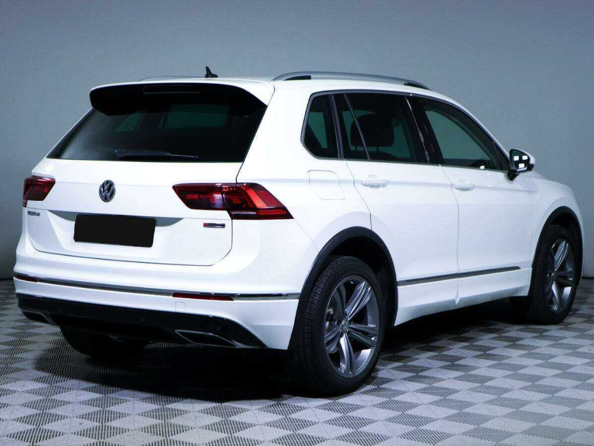 Купить Volkswagen Tiguan с пробегом. Фото: #3