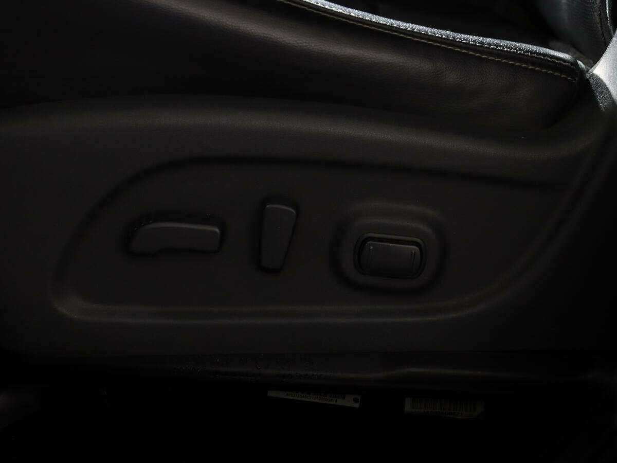 Купить Nissan Murano с пробегом. Фото: #17