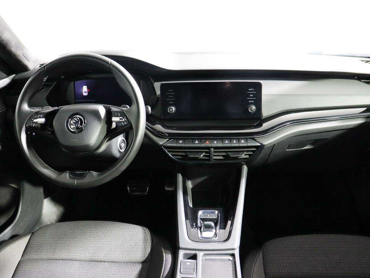 Купить Skoda Octavia с пробегом. Фото: #11