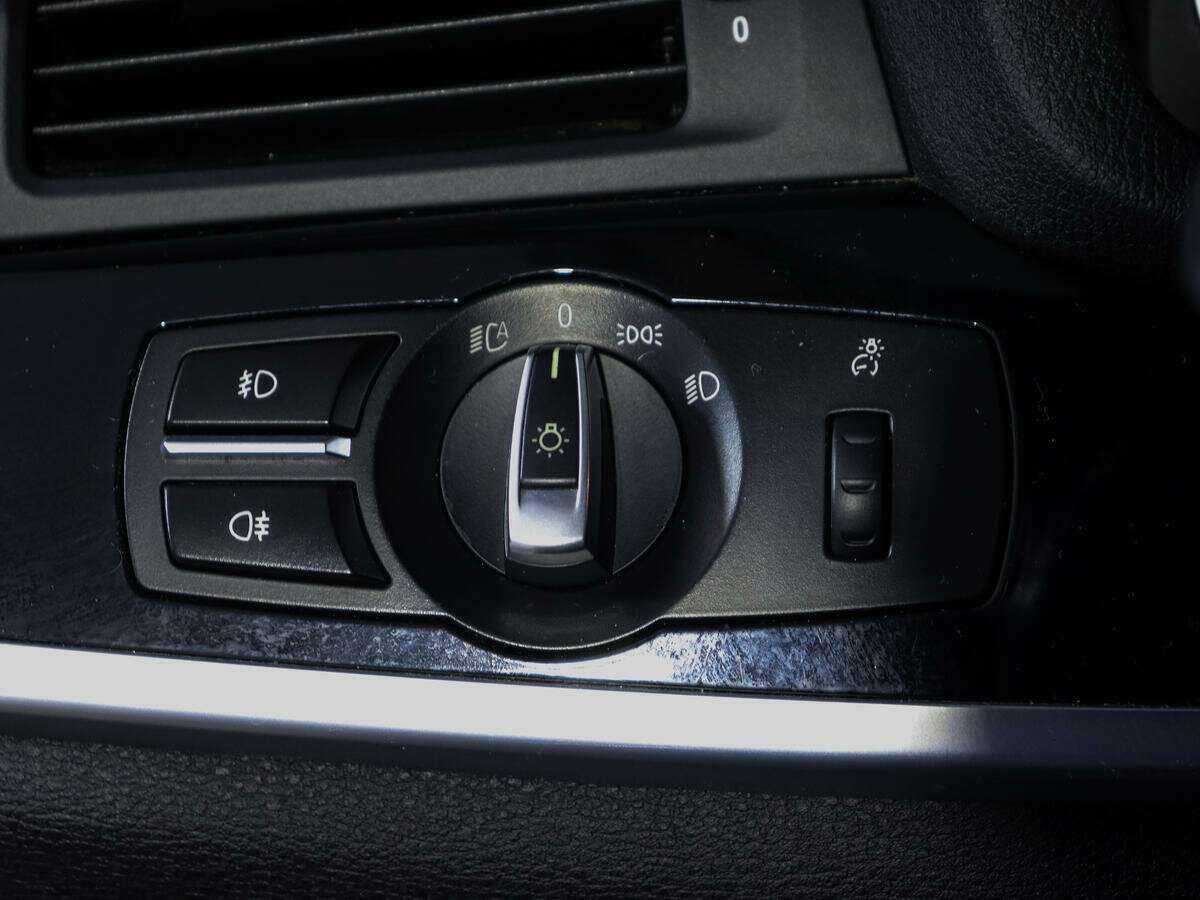 Купить BMW X3 с пробегом. Фото: #14