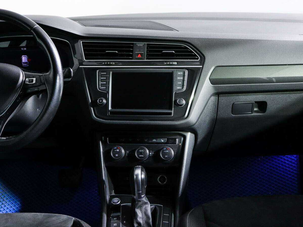 Купить Volkswagen Tiguan с пробегом. Фото: #10