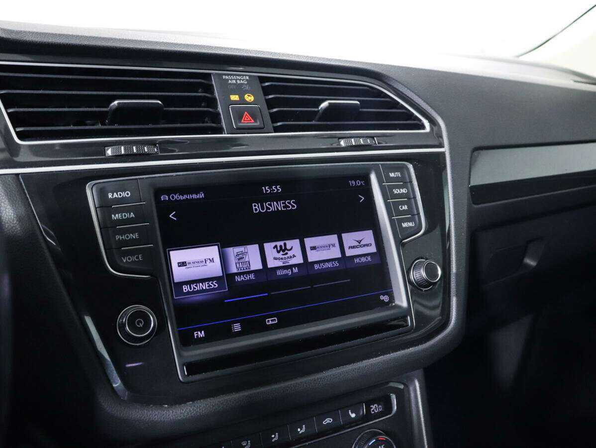 Купить Volkswagen Tiguan с пробегом. Фото: #15