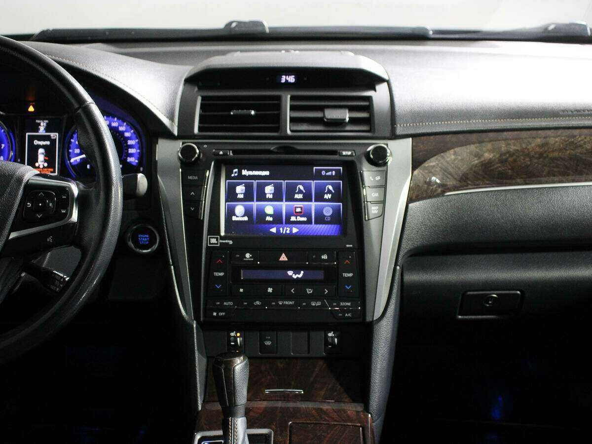 Купить Toyota Camry с пробегом. Фото: #12