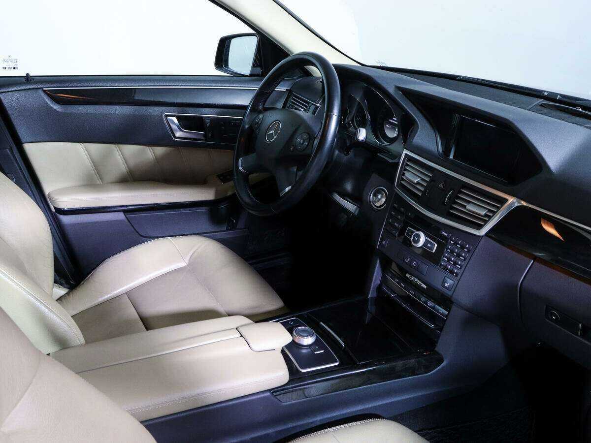 Купить Mercedes-Benz E-Класс с пробегом. Фото: #7