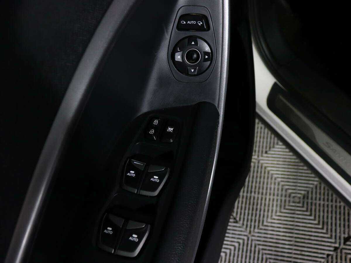 Купить Hyundai Santa Fe с пробегом. Фото: #13