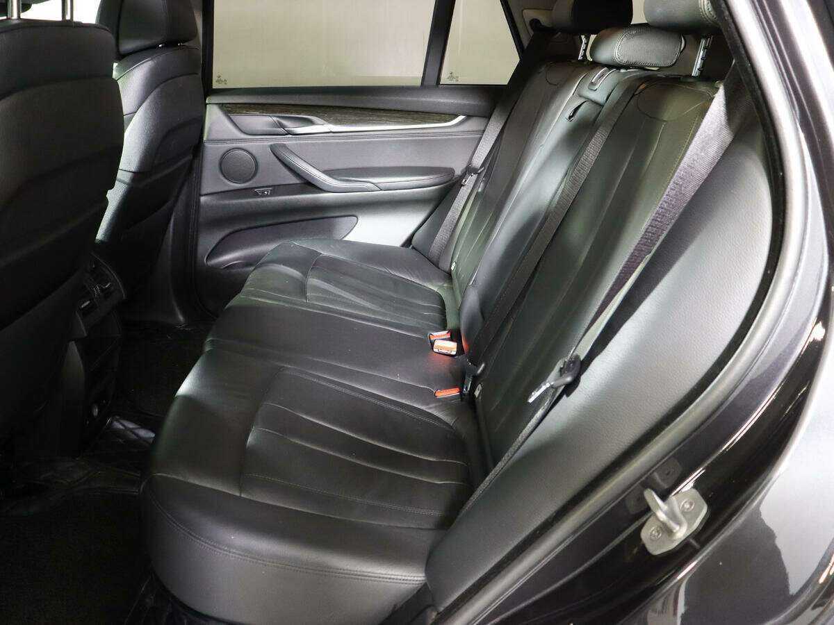 Купить BMW X5 с пробегом. Фото: #9