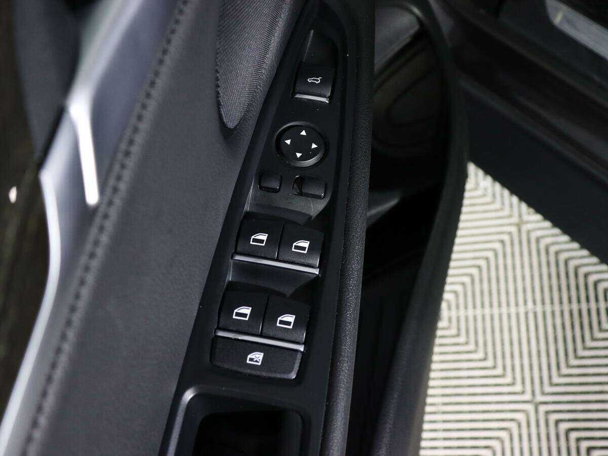 Купить BMW X5 с пробегом. Фото: #16