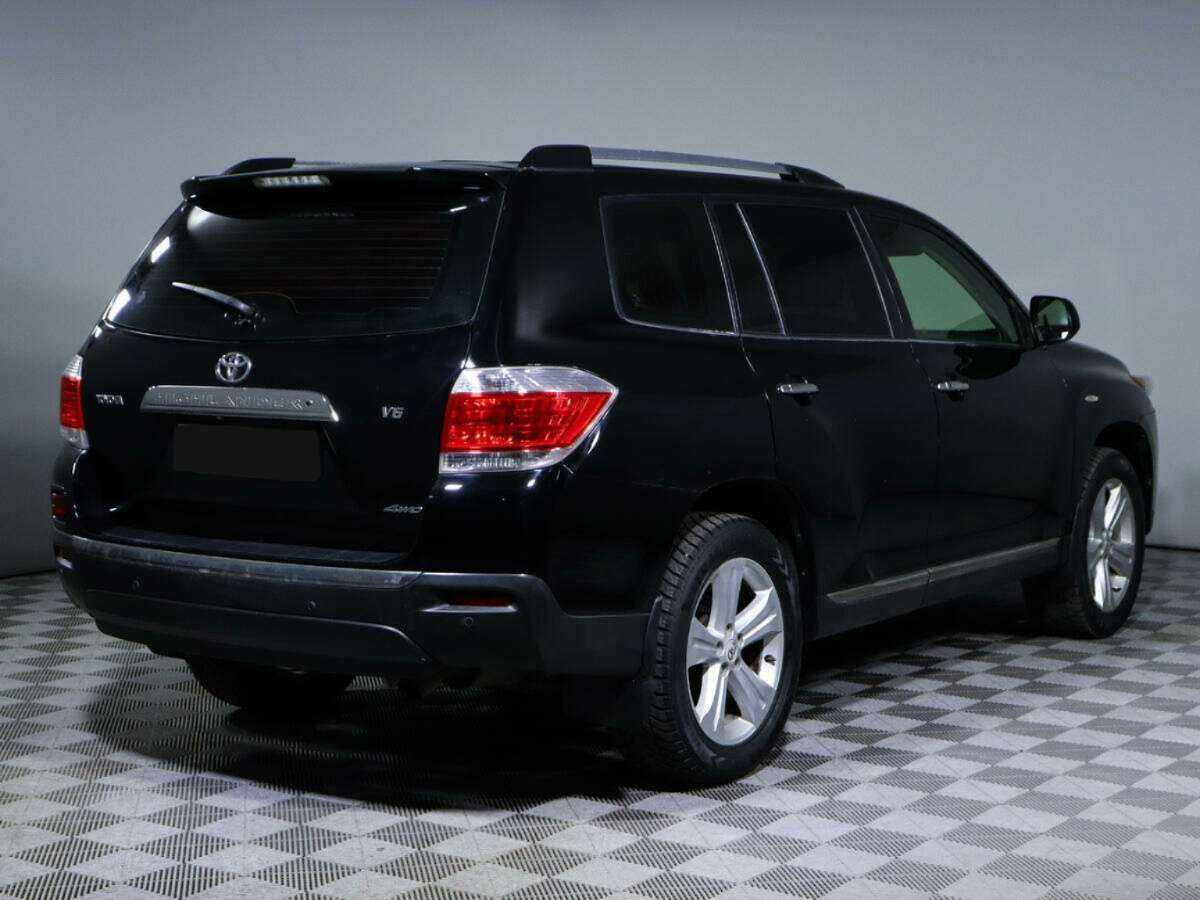 Купить Toyota Highlander с пробегом. Фото: #4