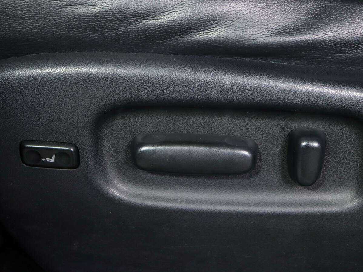 Купить Toyota Highlander с пробегом. Фото: #14