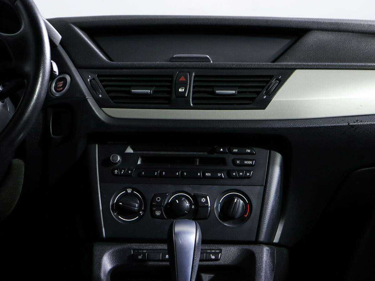 Купить BMW X1 с пробегом. Фото: #10