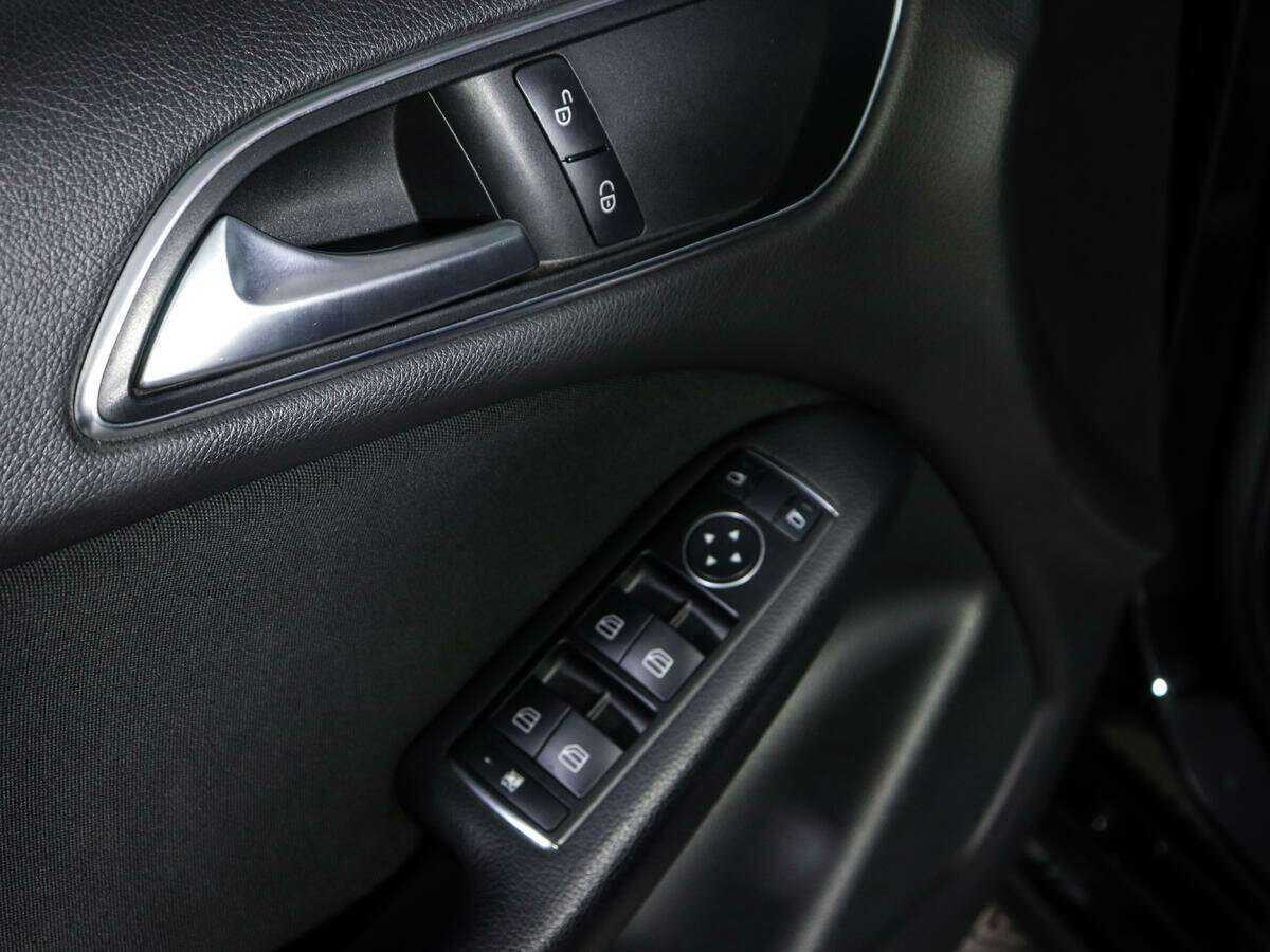 Купить Mercedes-Benz B-Класс с пробегом. Фото: #12