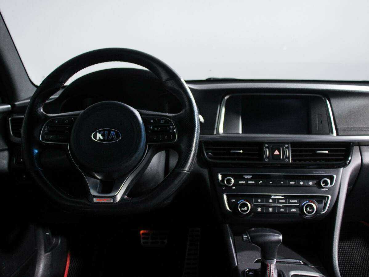 Купить Kia Optima с пробегом. Фото: #7
