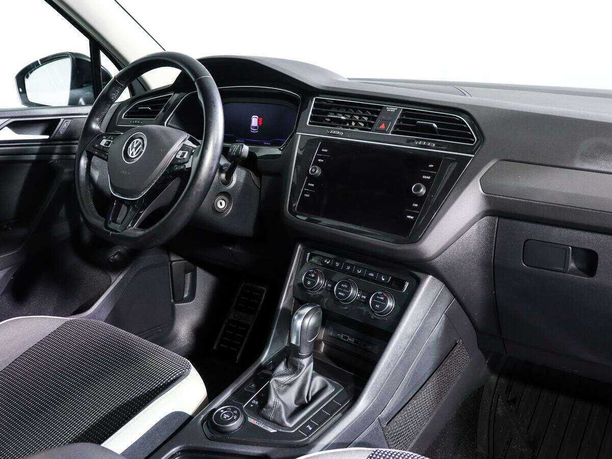 Купить Volkswagen Tiguan с пробегом. Фото: #6
