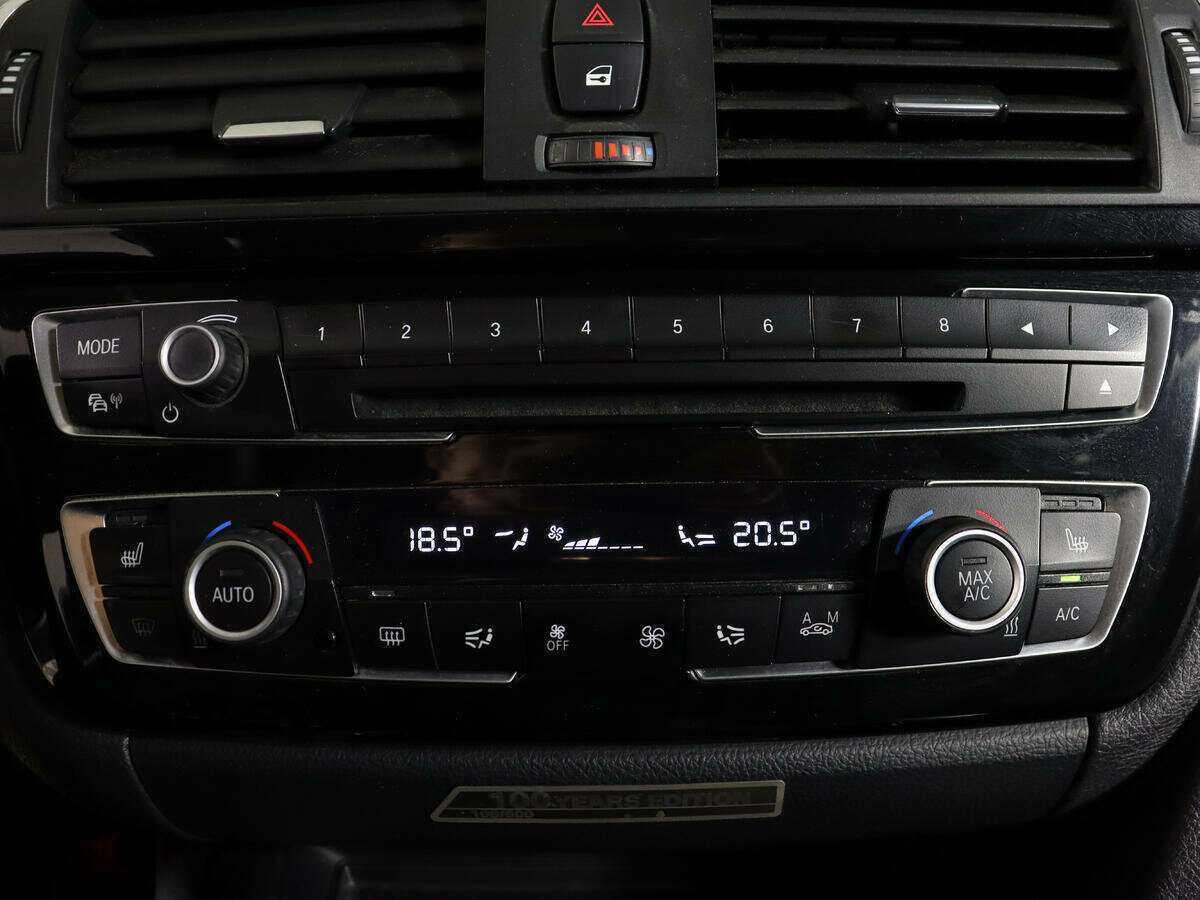 Купить BMW 3 серии с пробегом. Фото: #21