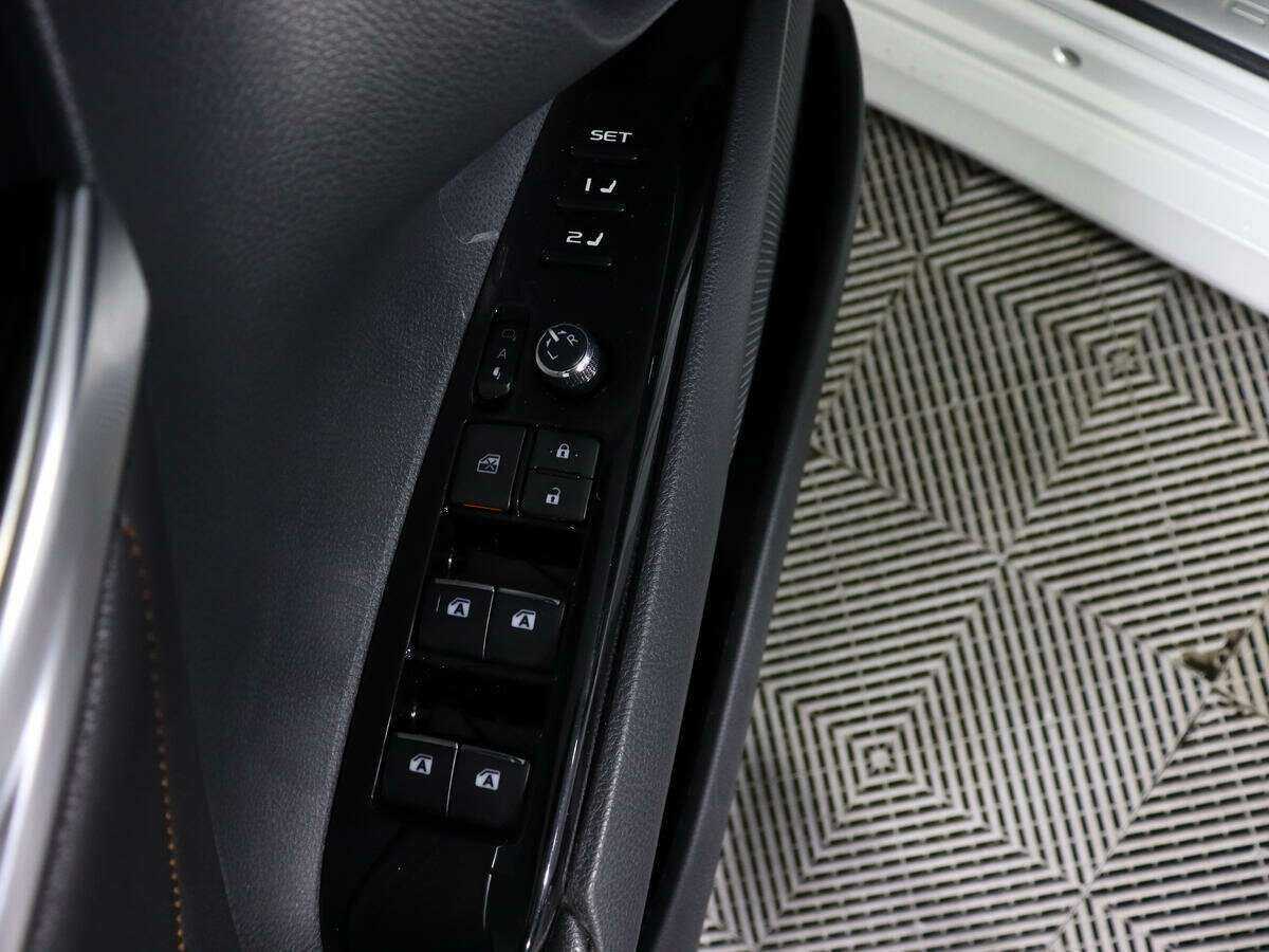 Купить Toyota Camry с пробегом. Фото: #15