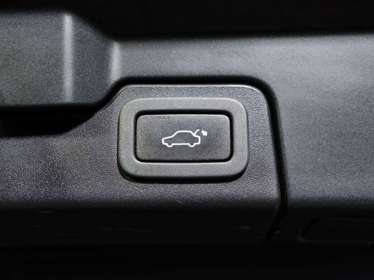 Купить Land Rover Range Rover Evoque с пробегом. Фото: #14