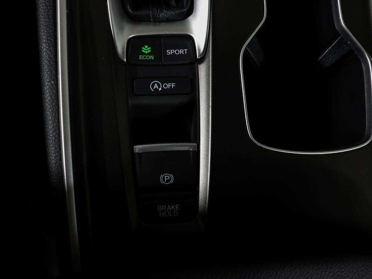 Купить Honda Accord с пробегом. Фото: #20