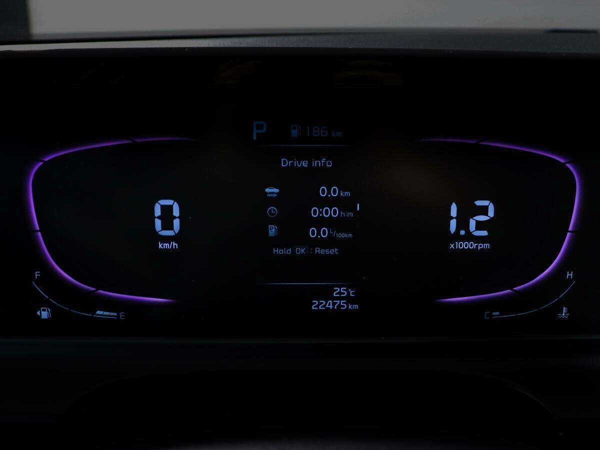 Купить Kia Seltos с пробегом. Фото: #10