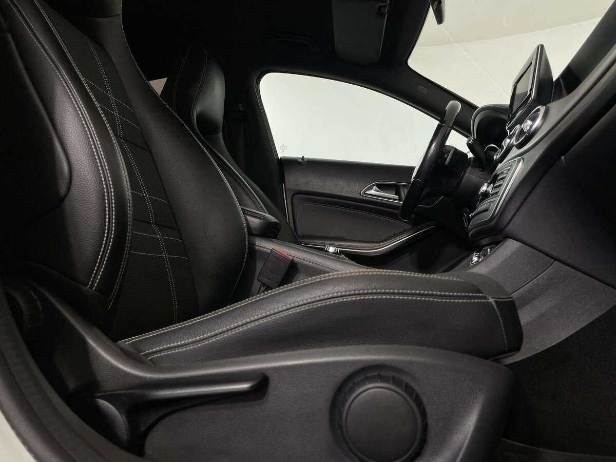 Купить Mercedes-Benz CLA с пробегом. Фото: #13