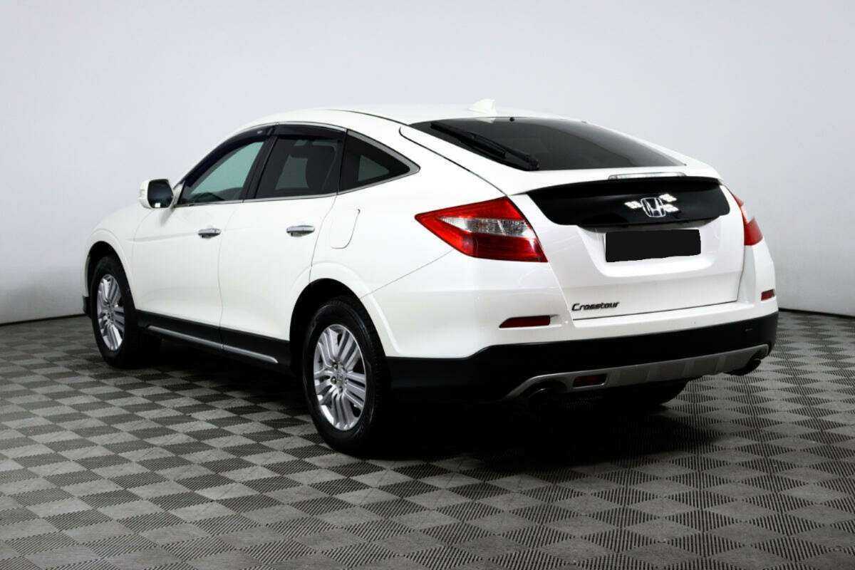 Купить Honda Crosstour с пробегом. Фото: #6