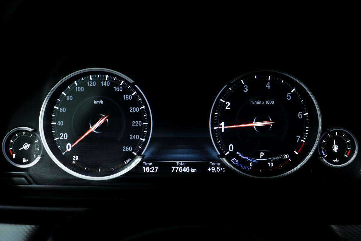 Купить BMW 5 серии с пробегом. Фото: #9