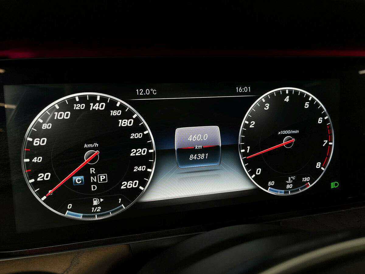 Купить Mercedes-Benz E-Класс с пробегом. Фото: #7