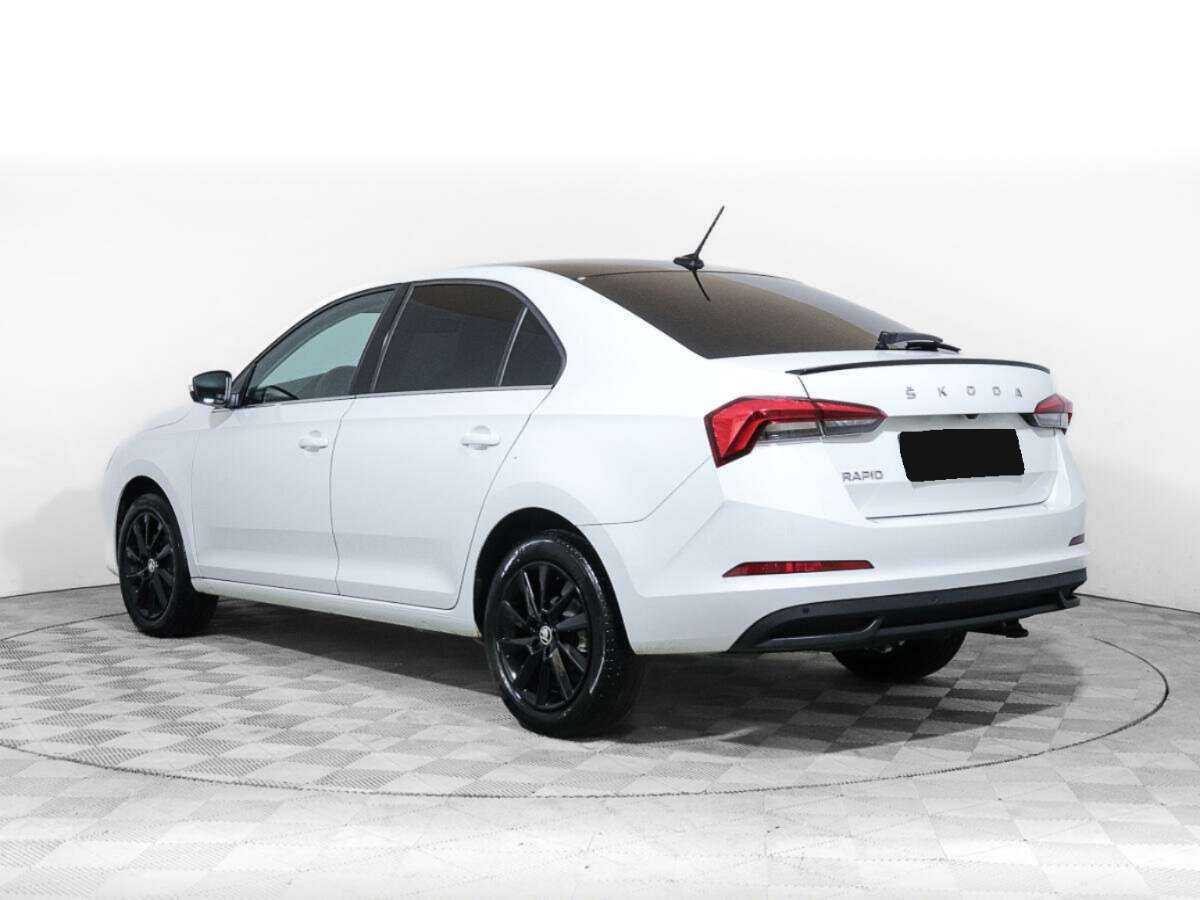 Купить Skoda Rapid с пробегом. Фото: #6
