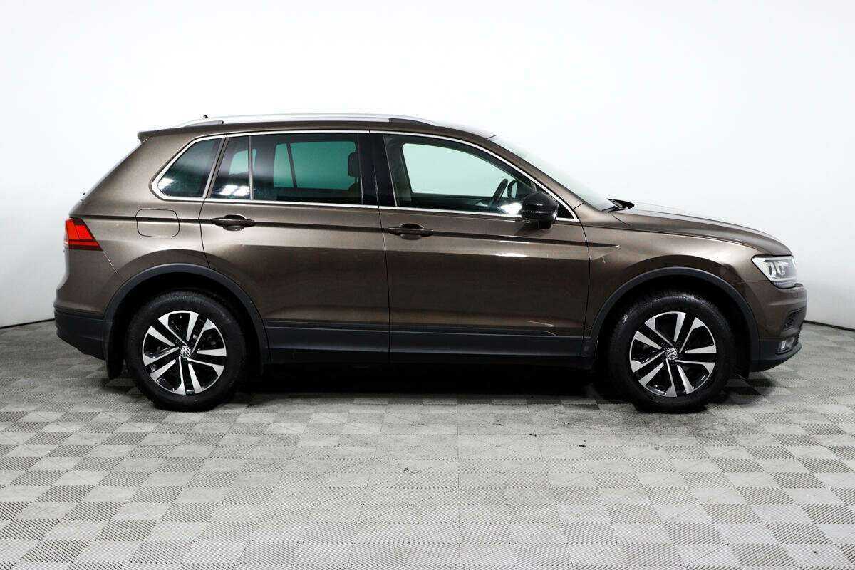 Купить Volkswagen Tiguan с пробегом. Фото: #3