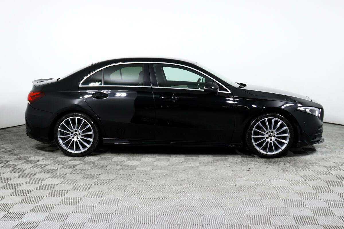 Купить Mercedes-Benz A-Класс с пробегом. Фото: #3