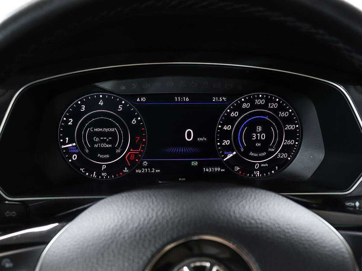 Купить Volkswagen Tiguan с пробегом. Фото: #10
