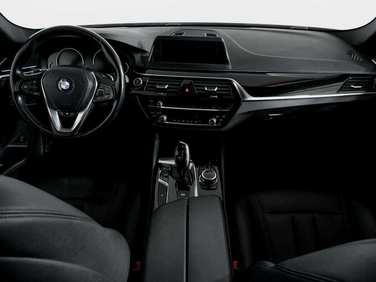 Купить BMW 5 серии с пробегом. Фото: #11