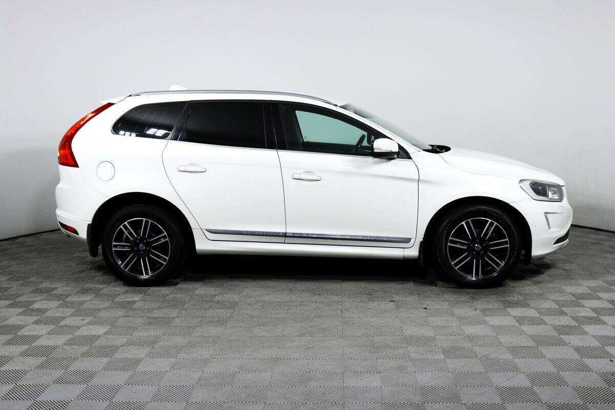 Купить Volvo XC60 с пробегом. Фото: #3