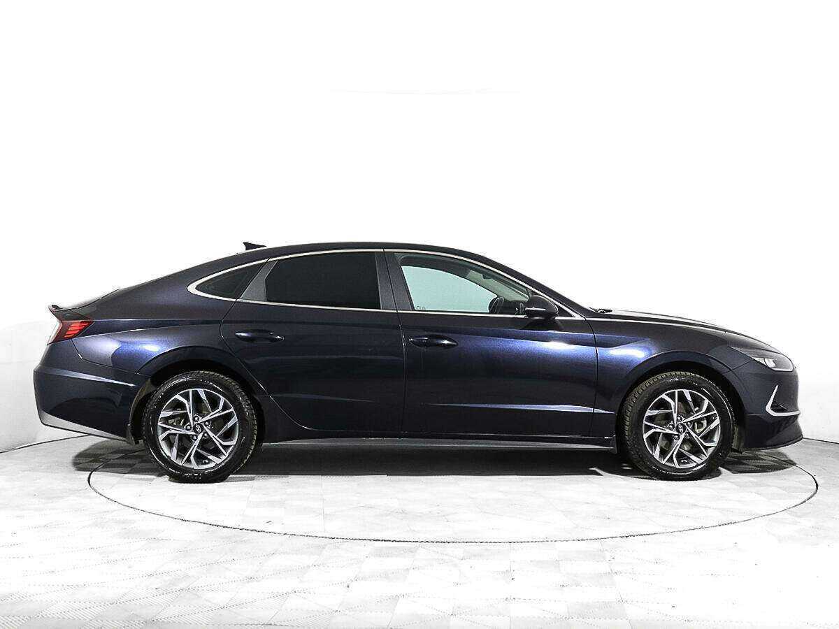 Купить Hyundai Sonata с пробегом. Фото: #3