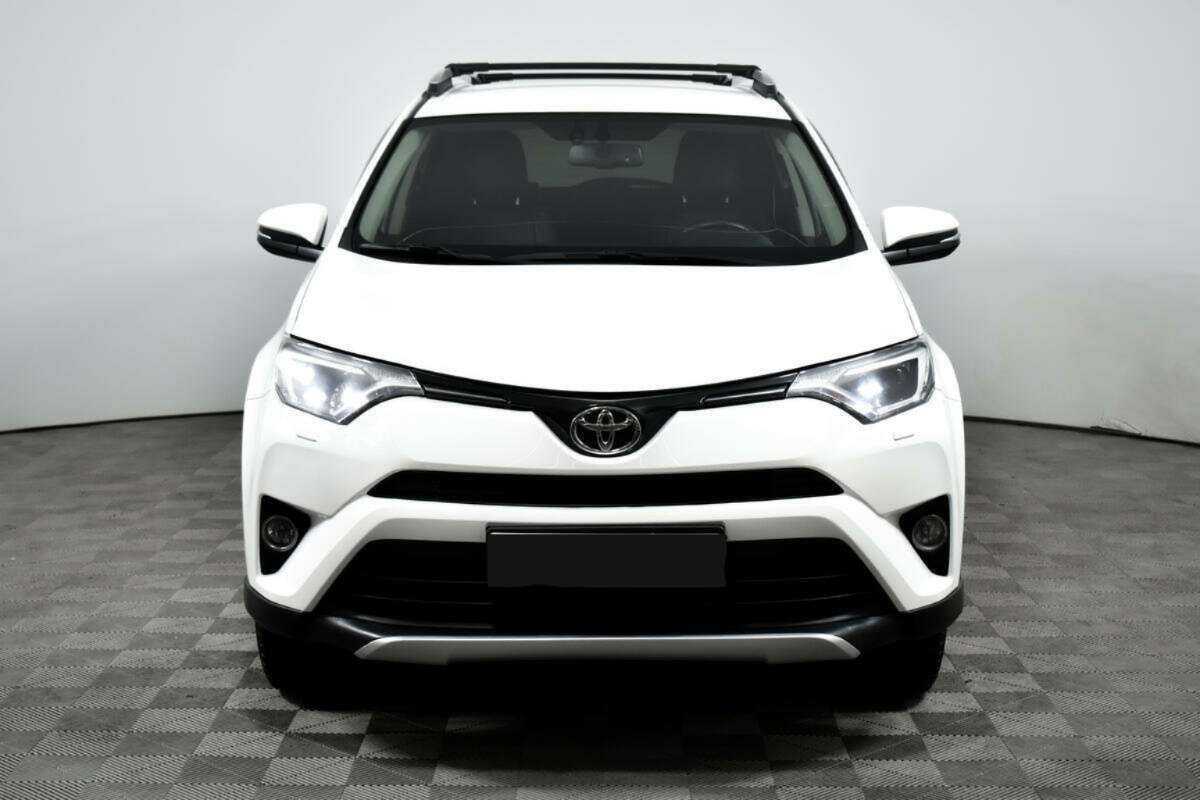 Купить Toyota RAV4 с пробегом. Фото: #1