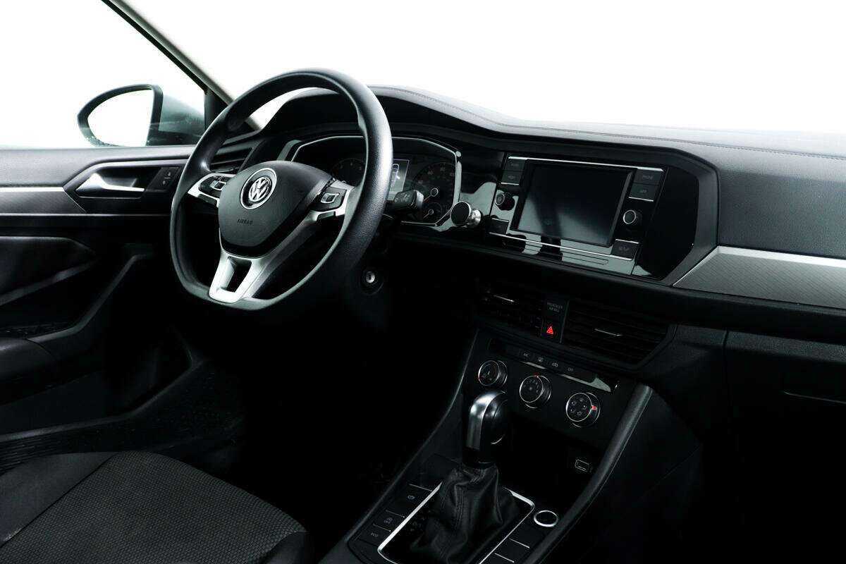 Купить Volkswagen Jetta с пробегом. Фото: #8