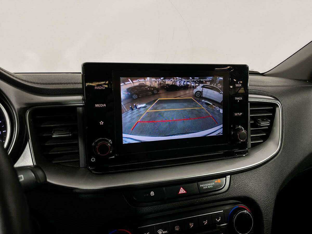 Купить Kia Ceed с пробегом. Фото: #13