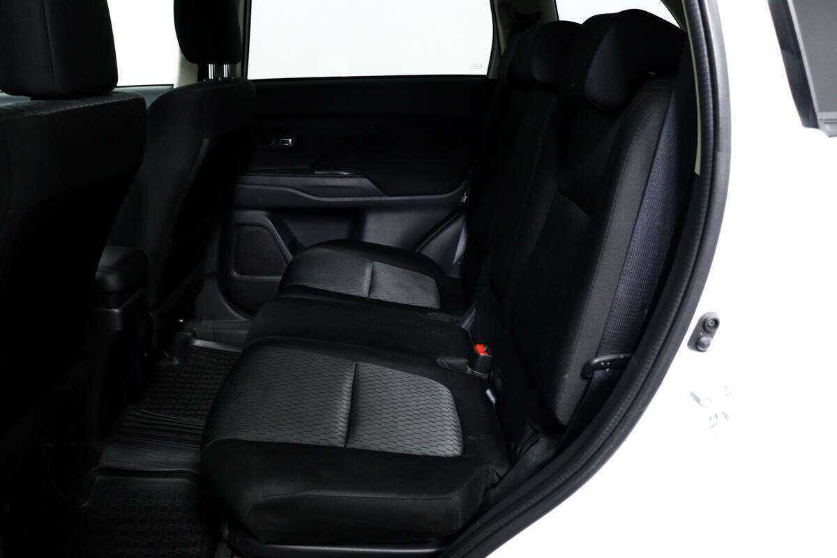 Продажа Б/У Митсубиши Оутлэндер. Фото: #11