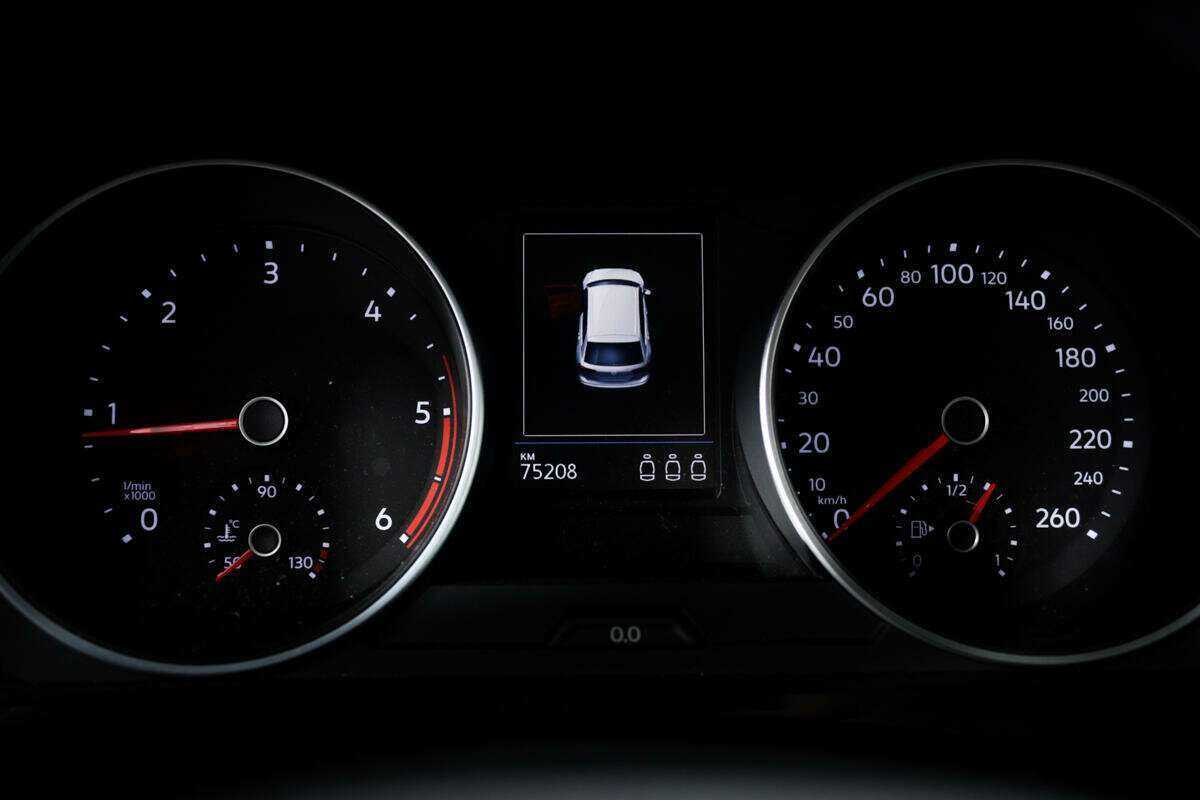 Купить Volkswagen Tiguan с пробегом. Фото: #9