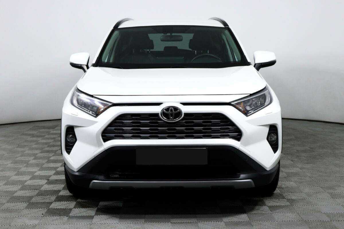 Купить Toyota RAV4 с пробегом. Фото: #1