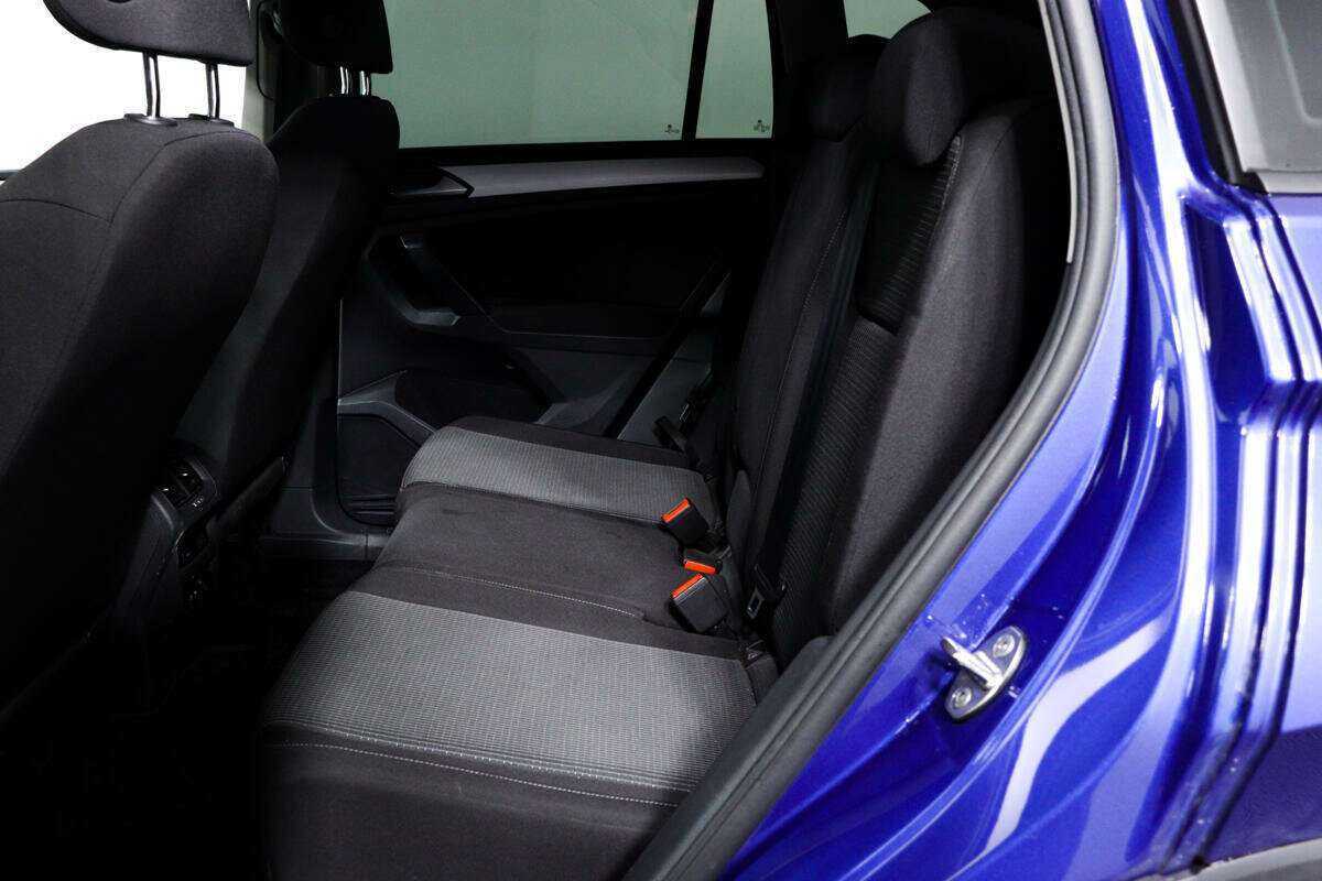 Купить Volkswagen Tiguan с пробегом. Фото: #11