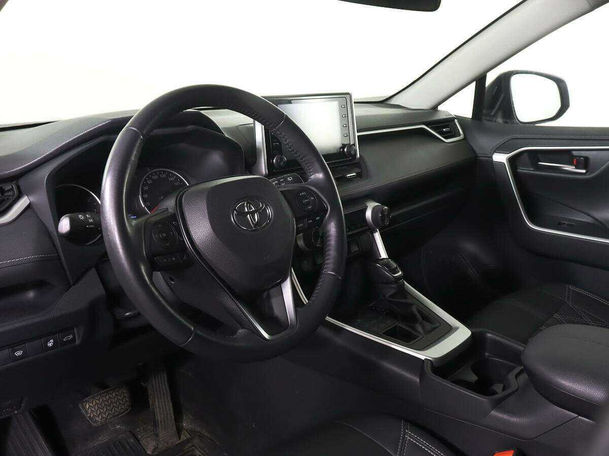 Купить Toyota RAV4 с пробегом. Фото: #14